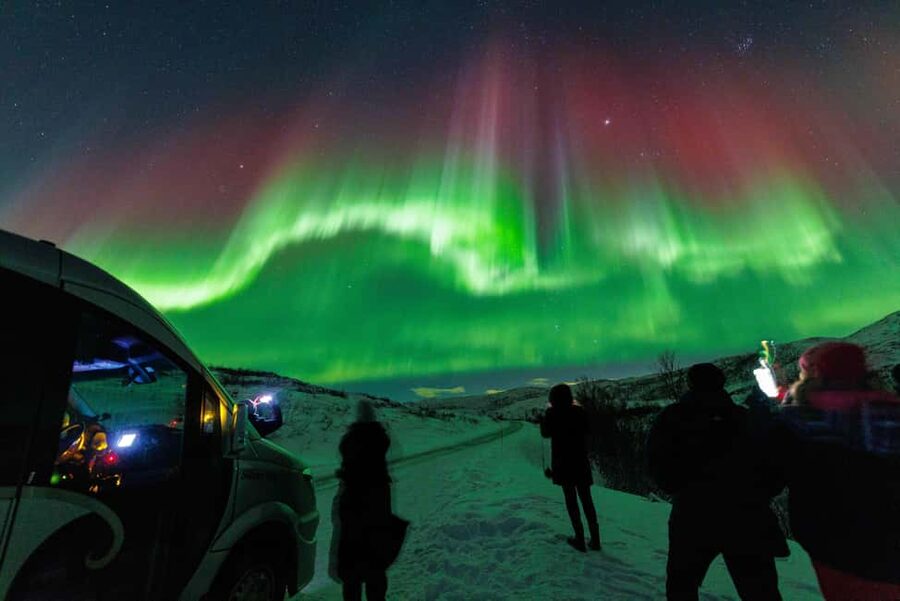 Tromsø: Northern Lights Chase with Free Photos - Free HD photos are a serious part of the value