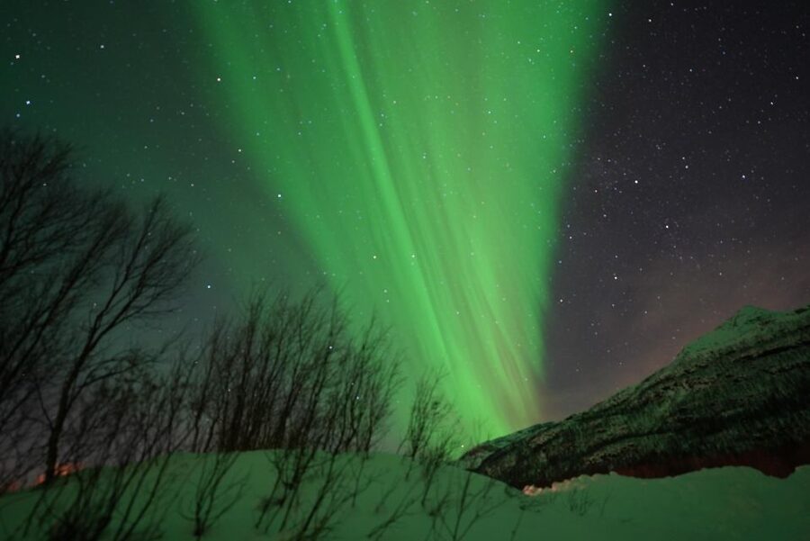 Tromsø: Northern Lights Minibus Small Private Tour Group - Key points at a glance
