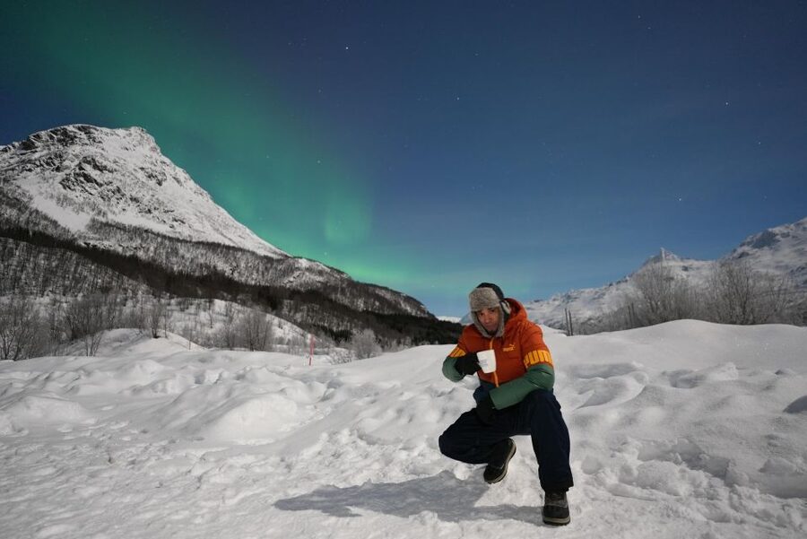 Tromsø: Northern Lights Minibus Small Private Tour Group - Is $157 a fair price?