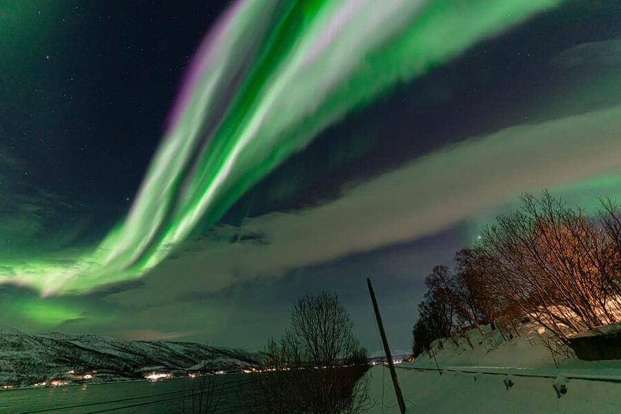 Tromsø: Northern Lights Tour w/Photo, Suits and Local Guide - Is $188 a good value?