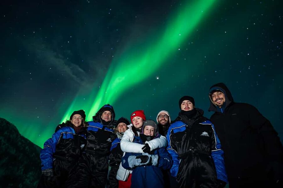 Tromsø: Northern Lights Tour with Guaranteed Sightings - From Tromsø hotel pickup to the first weather check