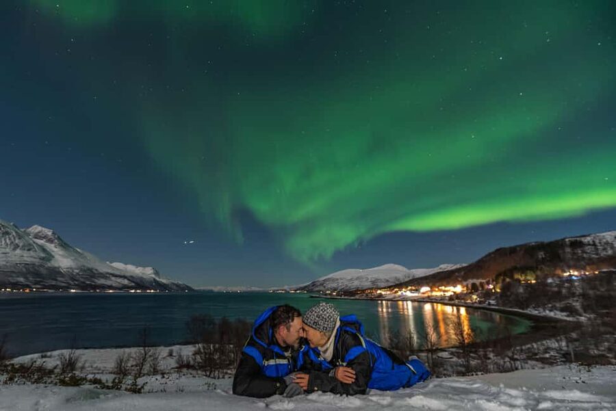 Tromsø: Northern Lights Tour with Professional Photographer - Is $166 a fair price?