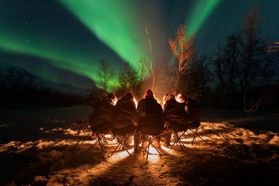 Tromsø: Northern Lights Trip with Campfire and Snacks - Key points to know before booking