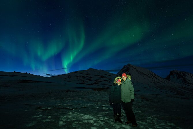 Tromsø Northern Lights with Campfire and Professional Photos - What the aurora can really look like