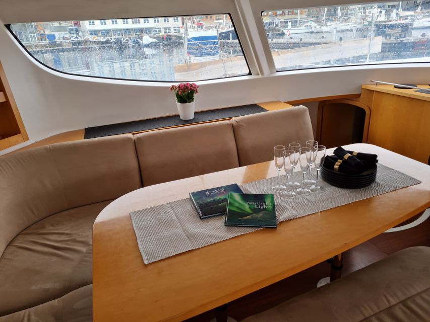 Tromso: Sightseeing Cruise by Catamaran with Snacks & Drinks - Stories that give Tromsø a human side