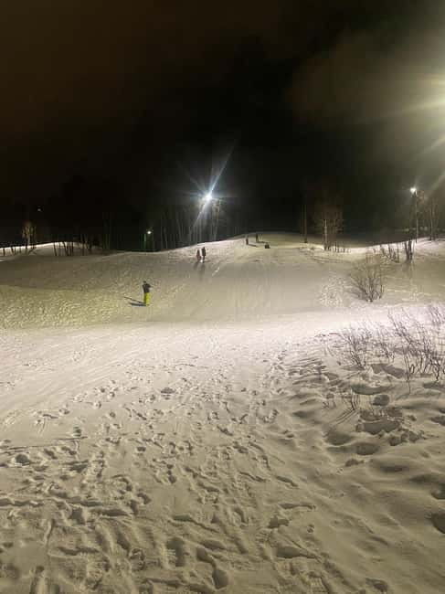 Tromsø: Snow Sledding, Mini Skiing, Lasso and Reindeer Hides - A snow day at Charlottenlund