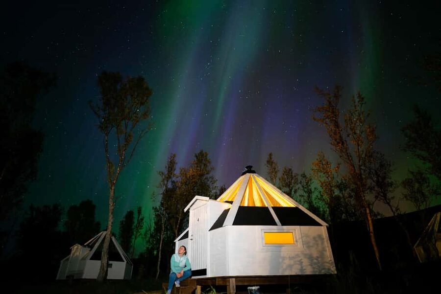 Tromsø: Snowmobile Safari with Aurora Crystal Lavvo Stay - Sleeping under the aurora in a Crystal Lavvo