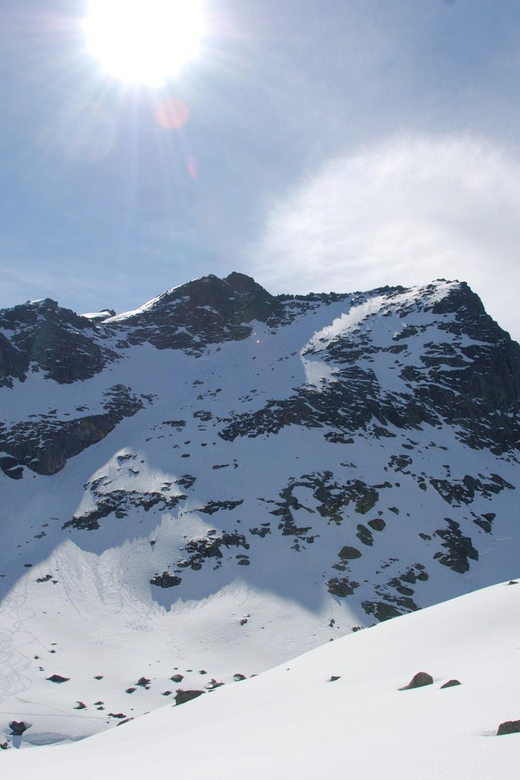 Tromsø: Snowshoeing in Scenic Landscape - Picking between a flat trail and a small climb