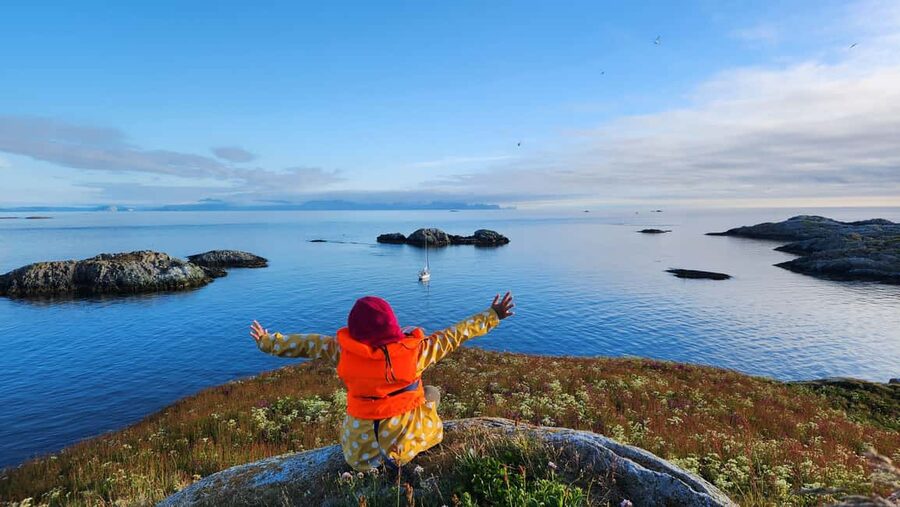 Tromsø: Sommaroy Fjord Tour with Lunch Option & Midnight Sun - From Tromsø to the open coast