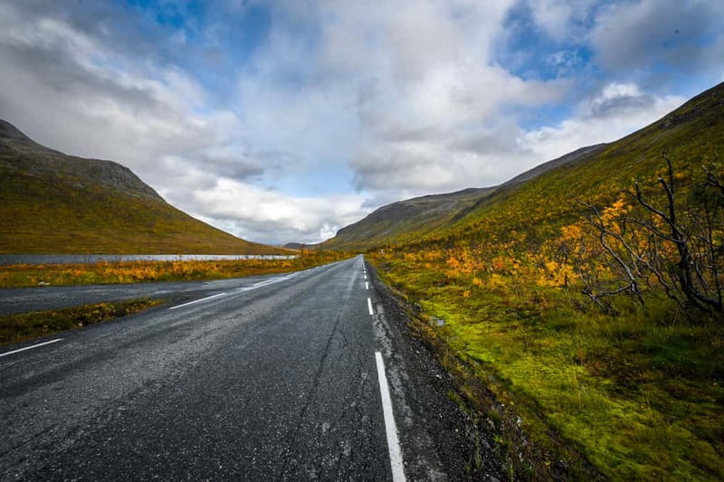 Tromsø: Sommaroy Fjord Tour with Lunch Option & Midnight Sun - Who should choose this Sommarøy tour?