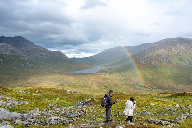 Tromsø: Summer Day Hike with Wandering Owl - From Scandic Ishavshotel to the Arctic coast