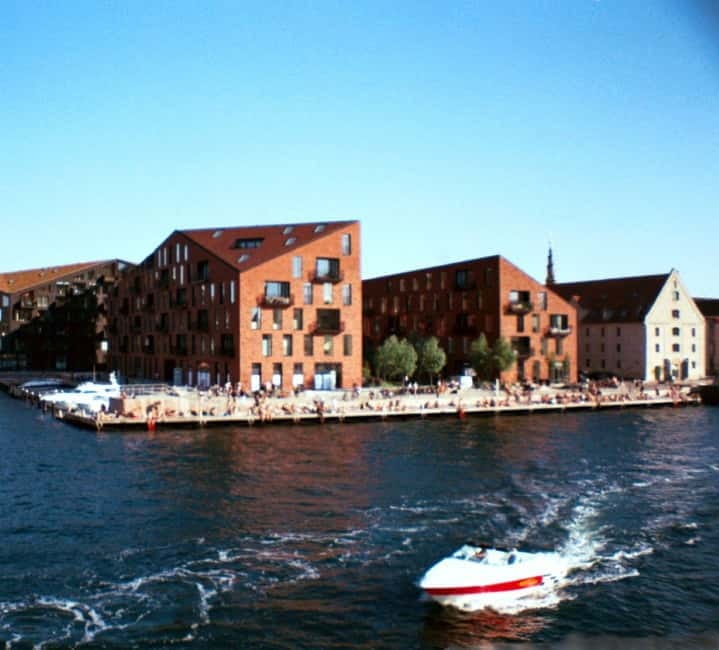 Urban Design and Livability E-bike Tour - Meeting Copenhagen on two wheels