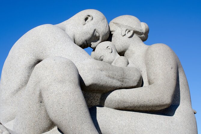 Vigeland Alien Threat in Oslo Exploration Game and Tour - Practical details for a smooth visit