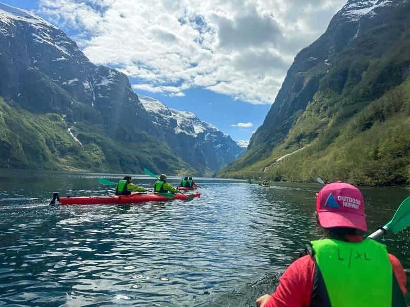Vossevangen: Nærøyfjord Full-Day Guided Kayaking Trip - Why Nærøyfjord works so well from a kayak