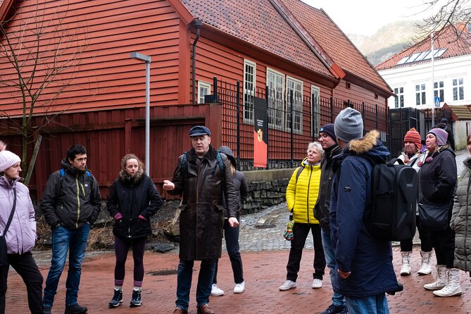 Walking Tour in Bergen of the Past and Present - Skostredet and Bergen’s food culture