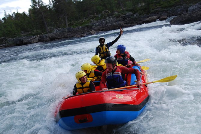 White Water Rafting Adventure in Dagali - level 2 - Waves, Technical Sections, and Mountain Water