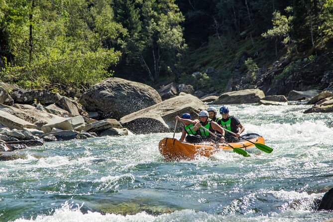 Whitewater Rafting Grade 3 to 4 - Practical details that can save you trouble