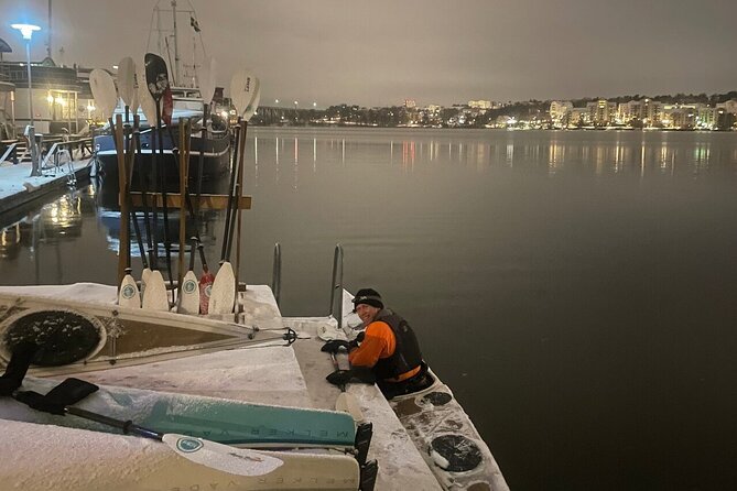 Winter Kayak Tour in Stockholm City (Dry Suit Kayaking) - The sauna question and finishing the outing